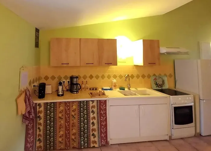 Accueil Chaleureux En Provence Apartmán *